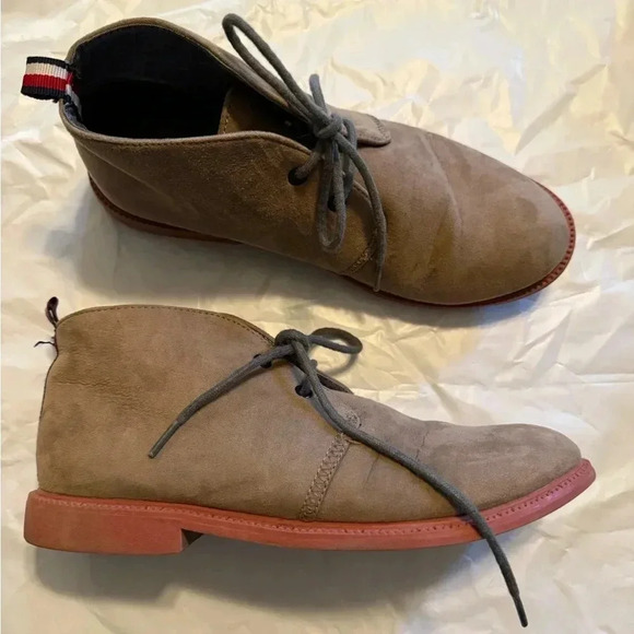 Tommy Hilfiger Boots Youth 5 boys  Anthony Oliver Two Eye Chukka Brown Fabric - Picture 1 of 8